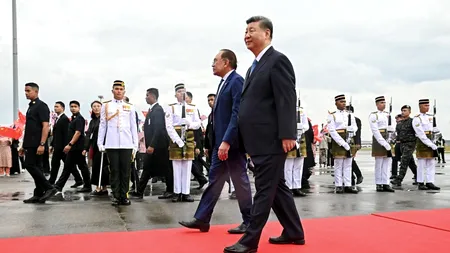 Președintele Chinei consolidează relațiile ECONOMICE cu statele asiatice, în contextul războiului comercial cu SUA