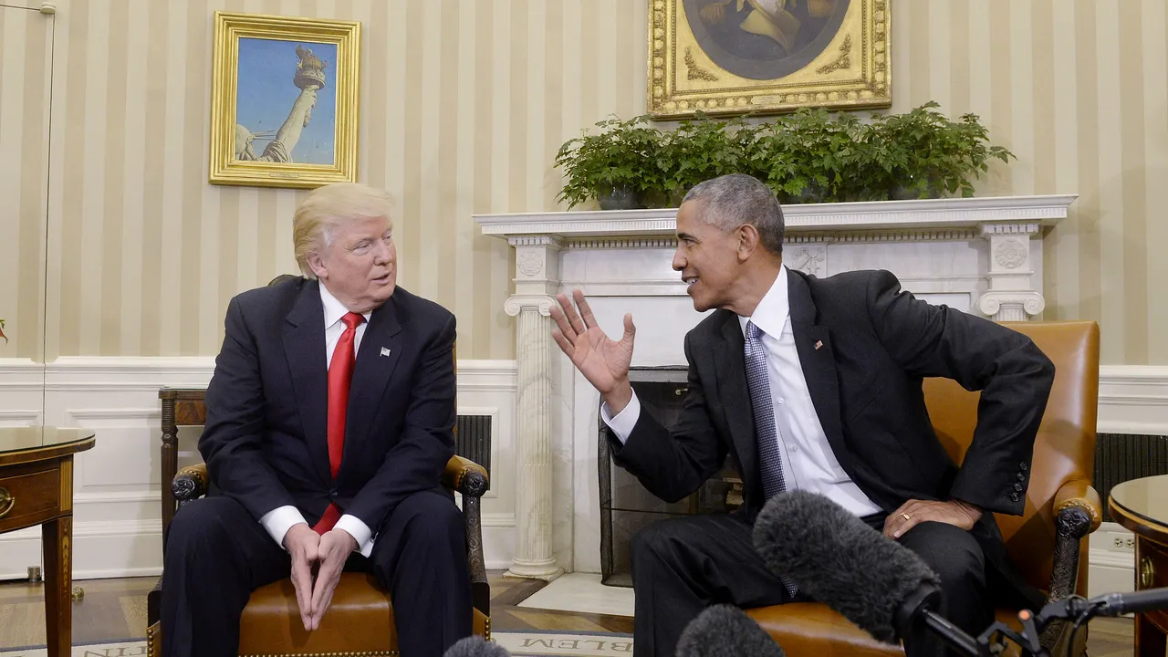 Diferența uluitoare între mesajele lui Trump și Obama, lăsate la memorialul victimelor Holocaustului