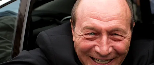 Băsescu, pe Facebook: Nu a existat președinte atât de absent și indiferent față de partidul care l-a susținut în alegeri precum Iohannis