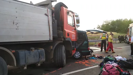 Cei nouă români morți în cumplitul accident din Ungaria au fost aduși în țară VIDEO