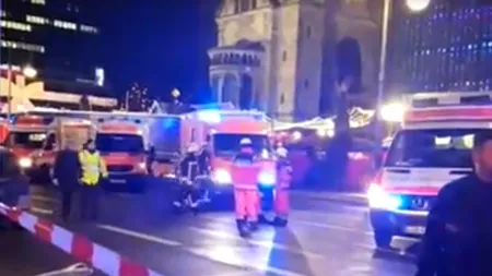 Trei presupuși teroriști care au legături cu atentatorul din Berlin, arestați