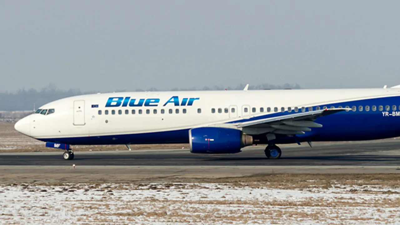 INCIDENT în Otopeni. Un avion a lovit pista la decolare CU COADA