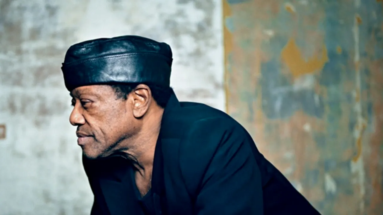 Cântărețul Bobby Womack s-a vindecat de cancer