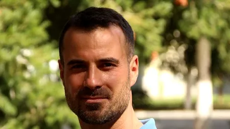 Jandarm român, garda de corp a unui laureat al Premiului Nobel: Sebi e genul de om după care se dau în vânt femeile și bărbații, deopotrivă