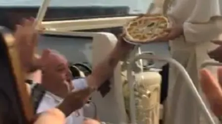 Papa Francisc a spus că și-ar dori să meargă la o pizzerie 