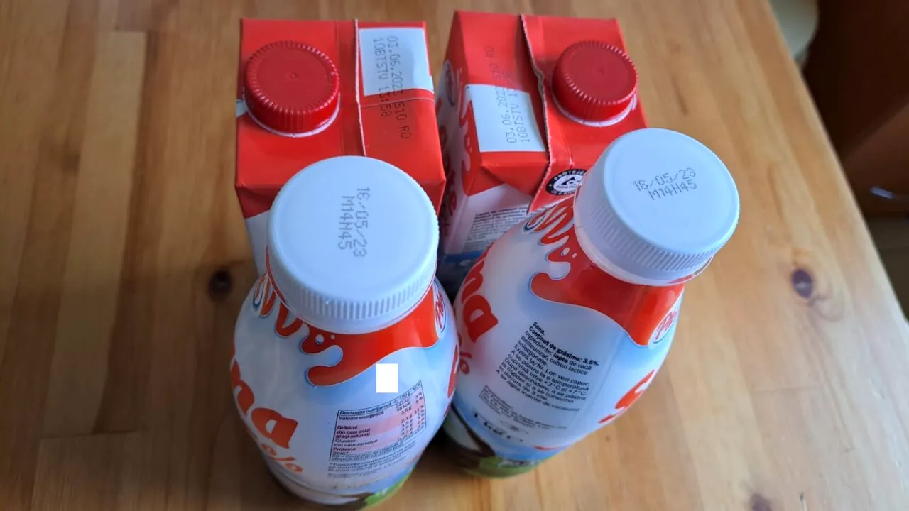 Consiliul Concurenței anunță că acordul voluntar pentru reducerea prețului laptelui a fost IMPLEMENTAT. Ce trebuie să știe clienții