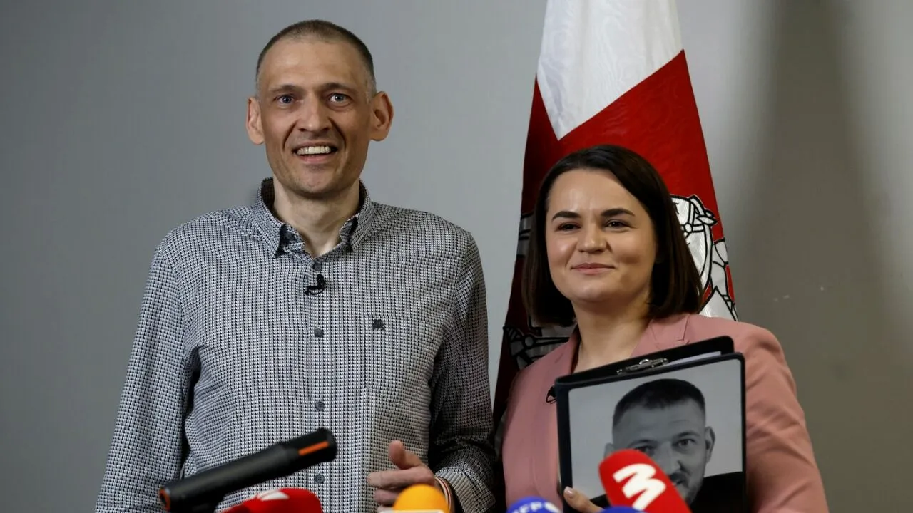 Candidat la prezidențiale, condamnat la 18 ani, printre deținuții ELIBERAȚI de Lukașenko după o întâlnire cu emisarul lui Trump