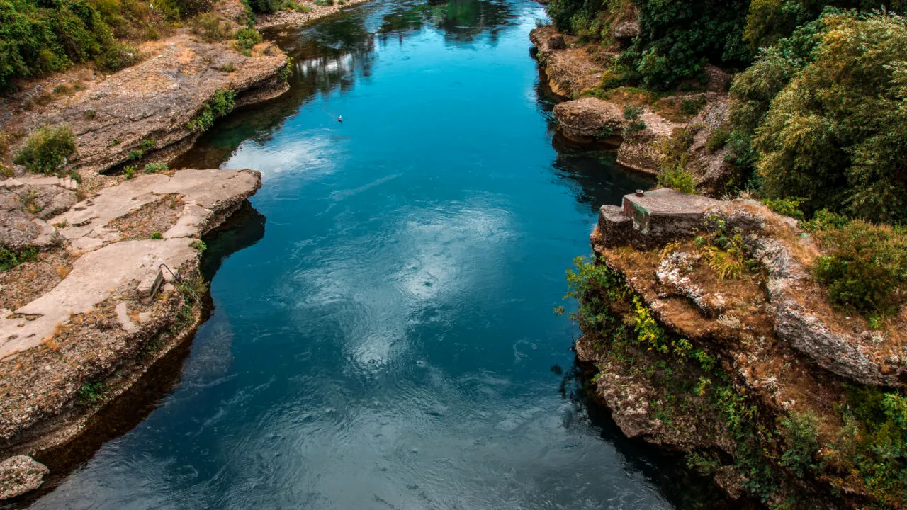 A fost descoperit râul care curge pe Pământ încă dinaintea dinozaurilor. Unde se află
