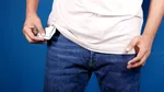 STUDIU: 8 din 10 tineri români nu-și permit o locuință proprie și trăiesc de la o lună la alta