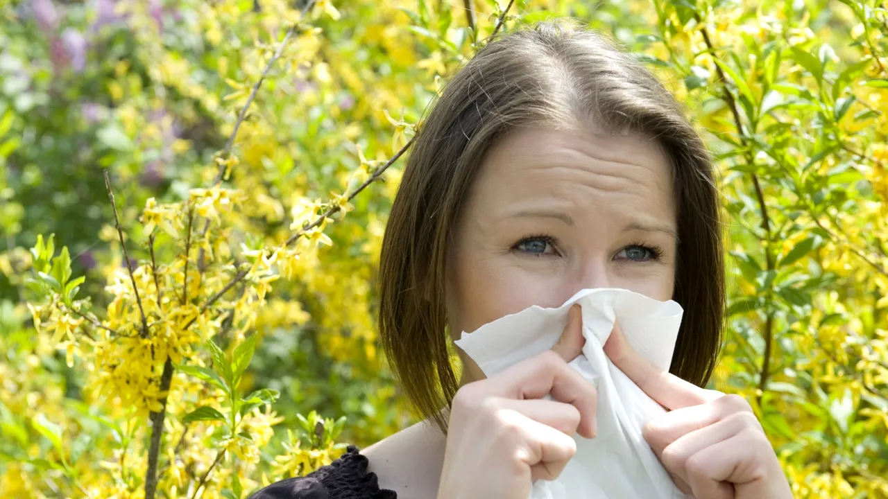 ASTENIA DE PRIMĂVARĂ. Cauze, simptome și tratamente