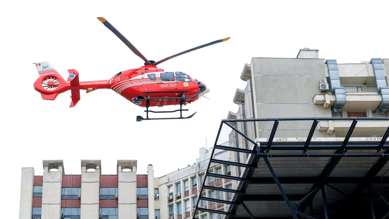 Aproape 600 de pacienți au fost aduși cu elicopterul pe heliportul Spitalului UNIVERSITAR de Urgență București, în cinci ani de când e operațional