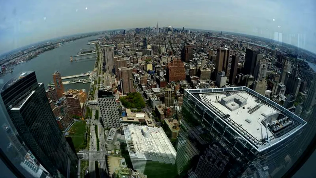 Averea medie a familiei americane a revenit la nivelul de la începutul anilor '90, din cauza crizei