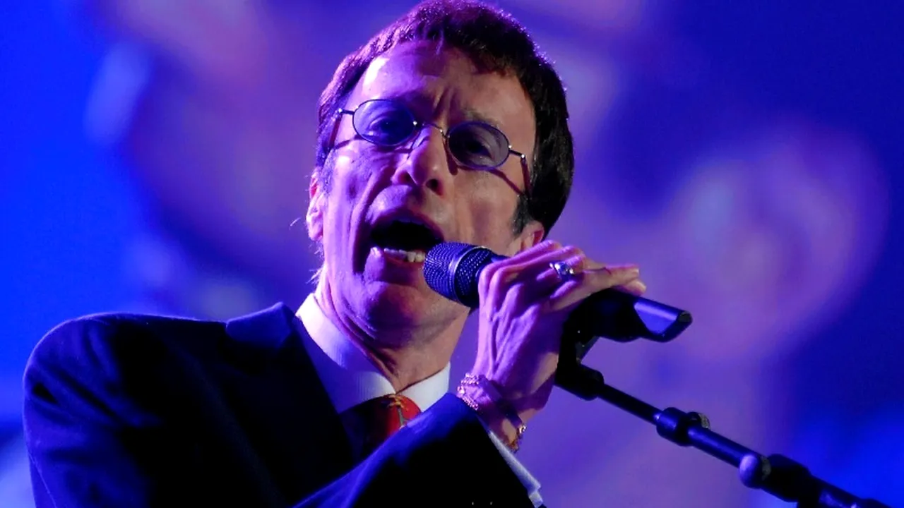 Robin Gibb, solistul trupei Bee Gees, A MURIT