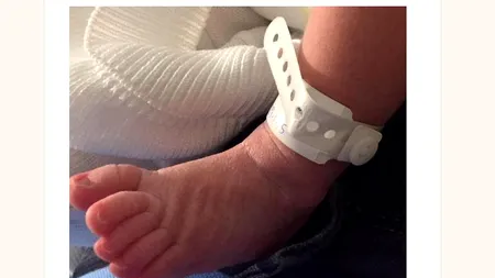 Bebelușul cântăreței Shakira, vedetă pe site-ul Unicef World Baby Shower. Sasha PiquÃ© Mebarak are picioare de fotbalist