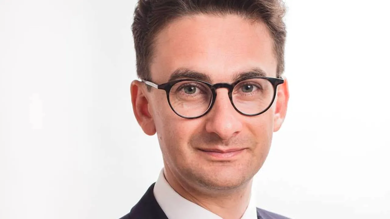 Deputatul USR Iulian Bulai, după valul de reacții: Familia sfântă și atipică din Nazaret e un model al unei familii care trece de multe greutăți /  Credința și teologia - a transforma cuvintele și credința în fapte - FOTO 