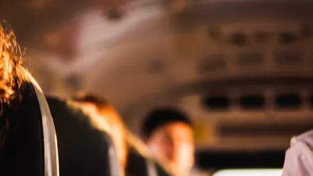 Elevii din învăţământul primar vor beneficia de transport gratuit la şcoală. Prevederile ar intra în vigoare din anul școlar 2022-2023