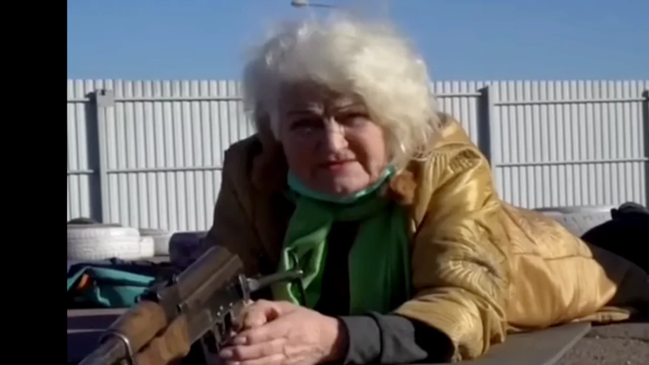 Ucraineancă de 79 de ani, despre eventuala invazie a Rusiei: „Sunt gata să trag! Îmi voi apăra casa, orașul, copiii!”