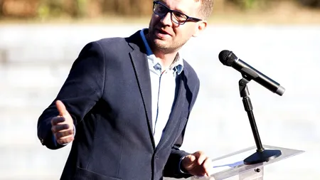 Dominic Fritz a intrat în izolare după ce viceprimarul Timișoarei și secretarul general al instituției s-au infectat cu COVID-19