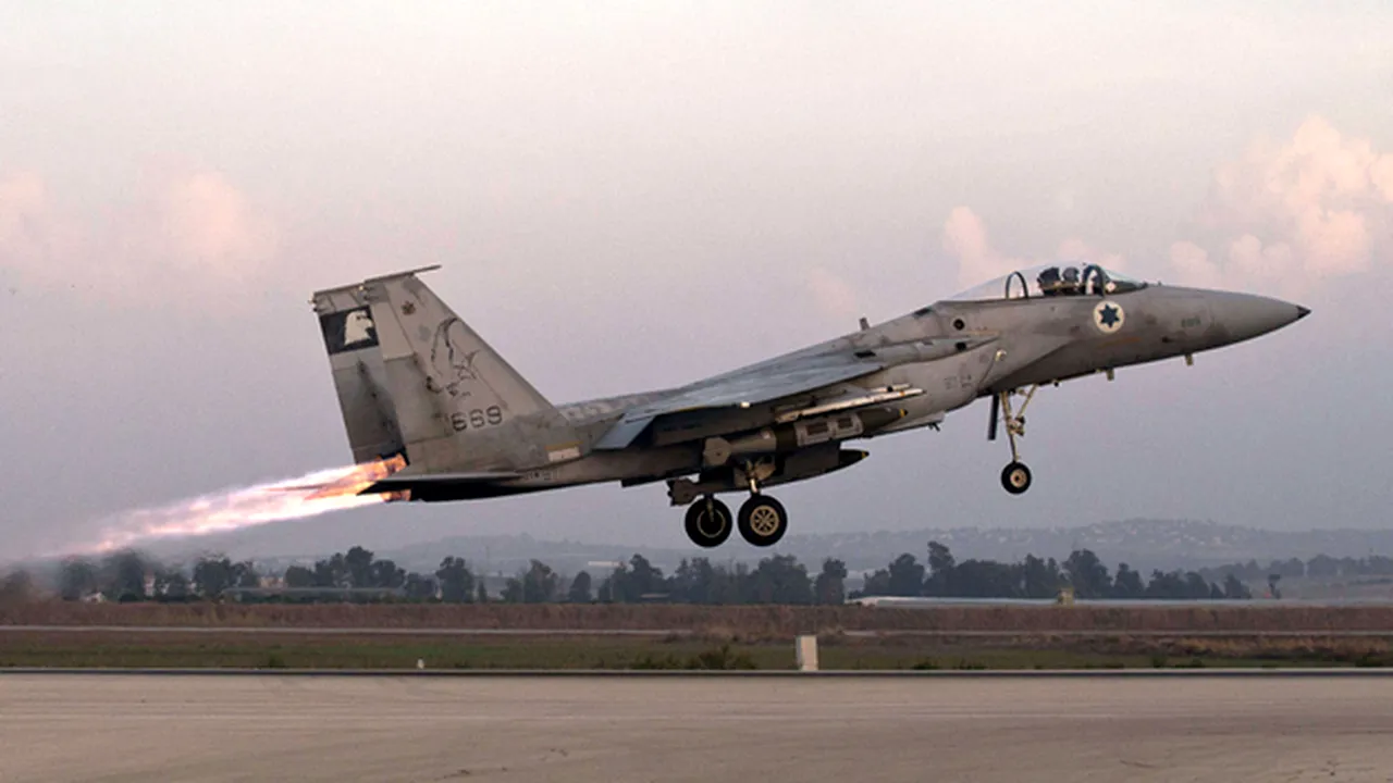 Amenințarea Siriei care anunță un nou conflict, după raidurile israeliene soldate cu 15 militari morți și zeci de răniți