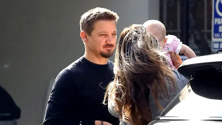Actorul Jeremy Renner divorțează după doar zece luni de mariaj
