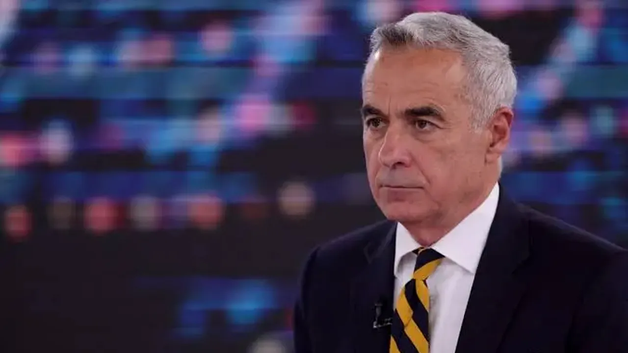 Călin Georgescu a pierdut procesul și ar putea plăti peste 50.000 de lei în amenzi. Pentru ce este amendat Georgescu