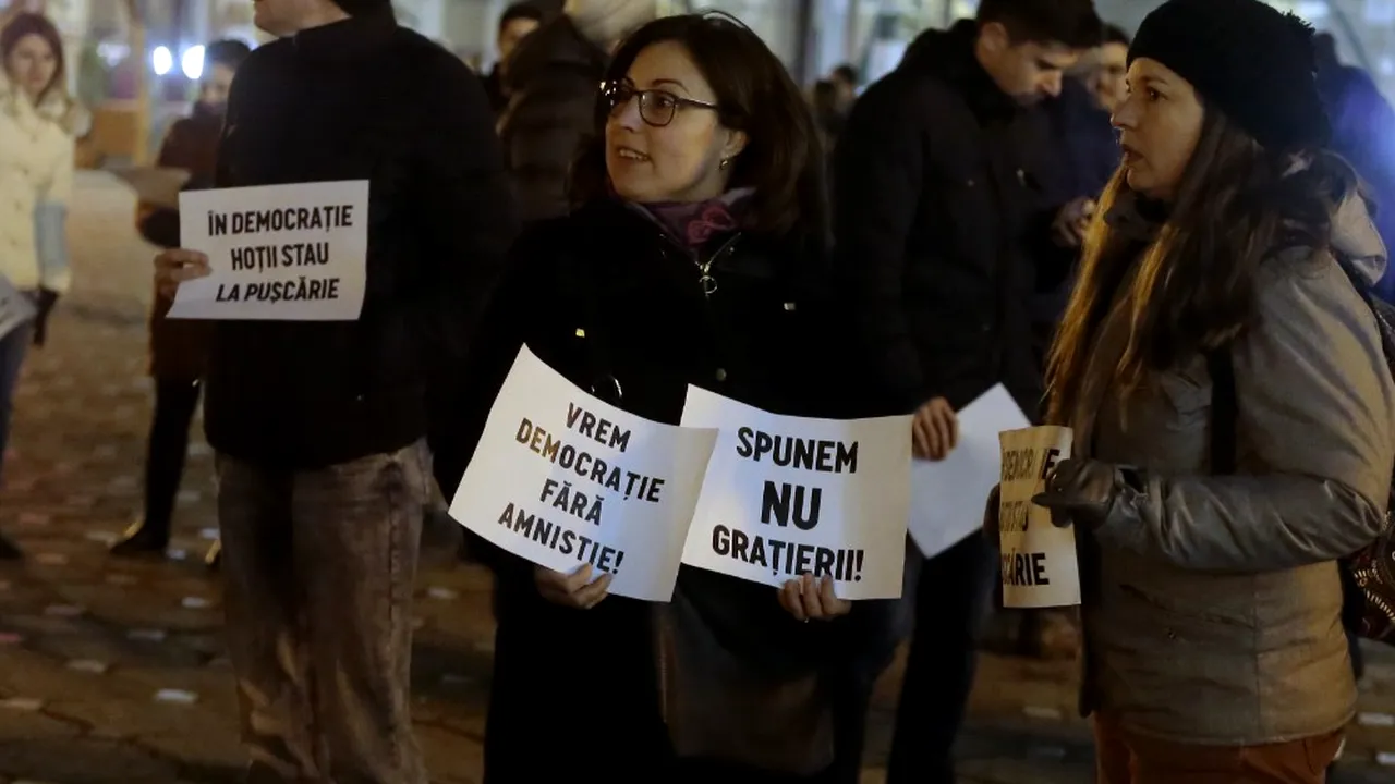 Comisia pentru legile justiției a adoptat raport favorabil pe proiectul de Cod penal / Toader: Parlamentul avea obligația să modifice Codurile penale