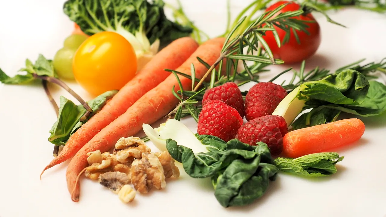 Detoxifiere după Sărbători: alimente, reguli, sfaturi utile