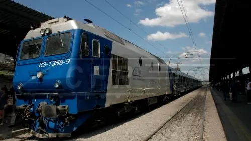 TRENURI. CFR Călători repune treptat în circulație trenurile suspendate pe perioada stării de urgență