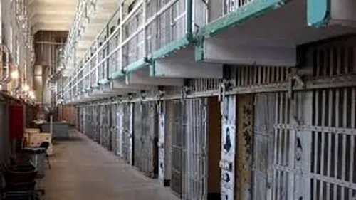 Vouchere oferite de stat în schimbul unor condiții mai bune în închisoare