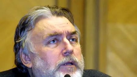 APRECIERE. Zece citate celebre semnate de Adrian Păunescu. Mulți recită versurile și la 10 ani de la moartea sa