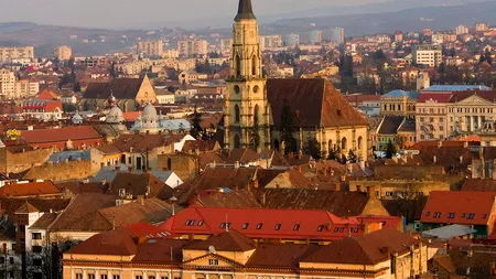 Situație BIZARĂ la Cluj, unde sunt doi subprefecți: unul numit de Guvern și unul repus de instanță