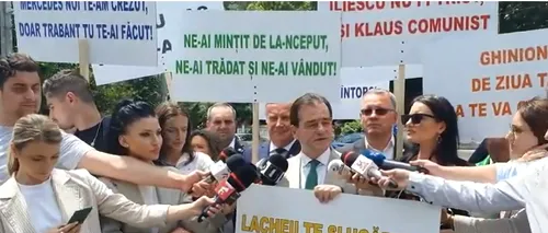 Ludovic Orban, PROTEST în fața Palatului Cotroceni: „Azi, de ziua lui de naştere, <i class='ep-highlight'>Klaus</i> <i class='ep-highlight'>Iohannis</i> face propria sa mineriadă politică, fără mineri”