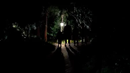 Un bătrân de 77 de ani a mers să vadă un film de groază, dar a fost găsit mort la final