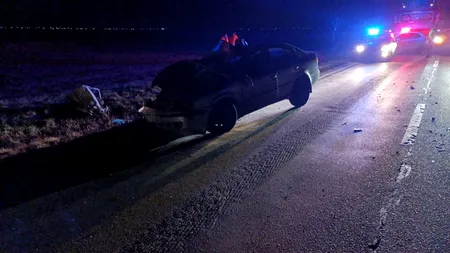 Două persoane au murit pe un drum din județul Buzău, după coliziunea dintre un camion de mare tonaj și autoturismul în care se aflau