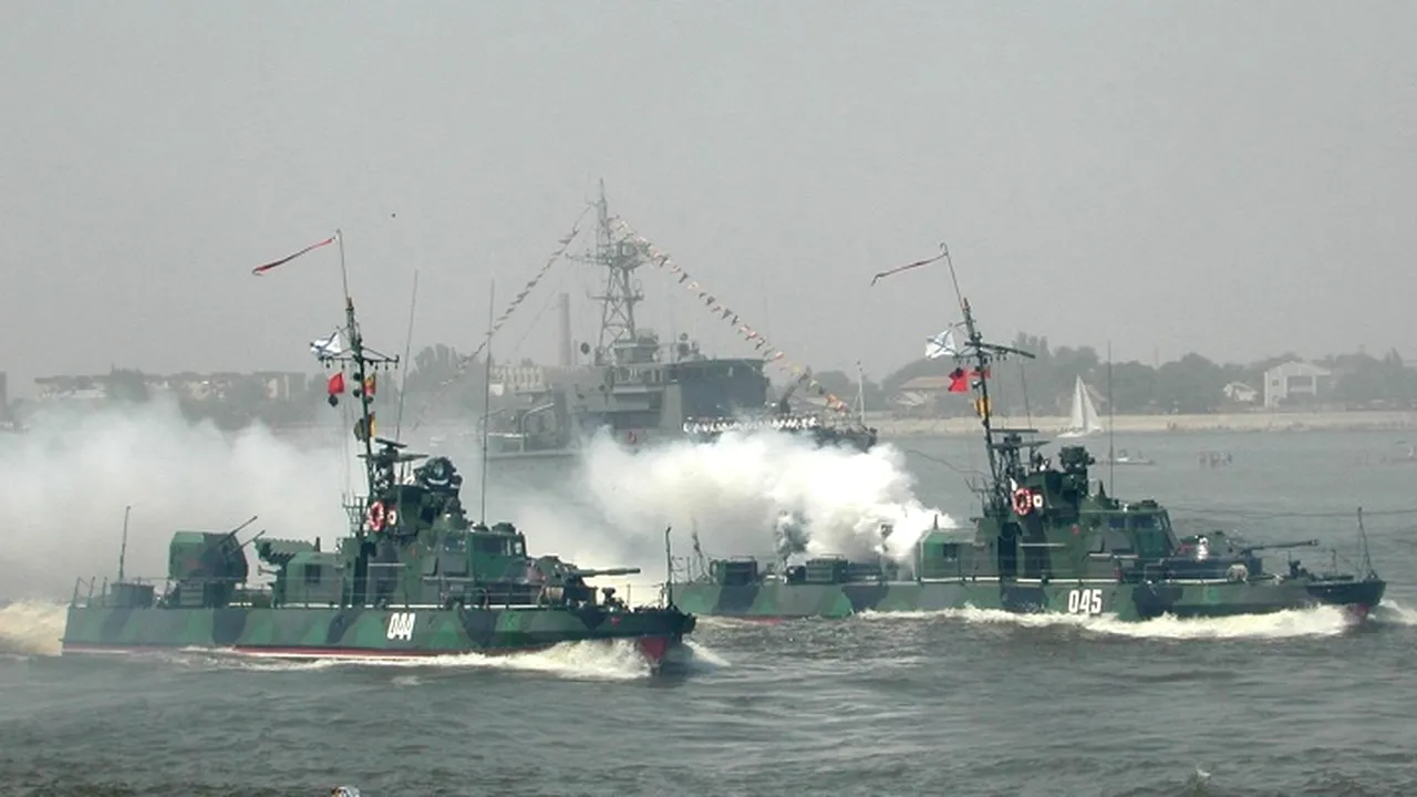 Nave militare ruse efectuează exerciții cu rachete în largul Siriei