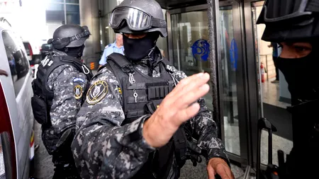 Cum a intrat Ion Cristoiu într-o clădire amenințată CU BOMBĂ: Am văzut un spectacol UNIC