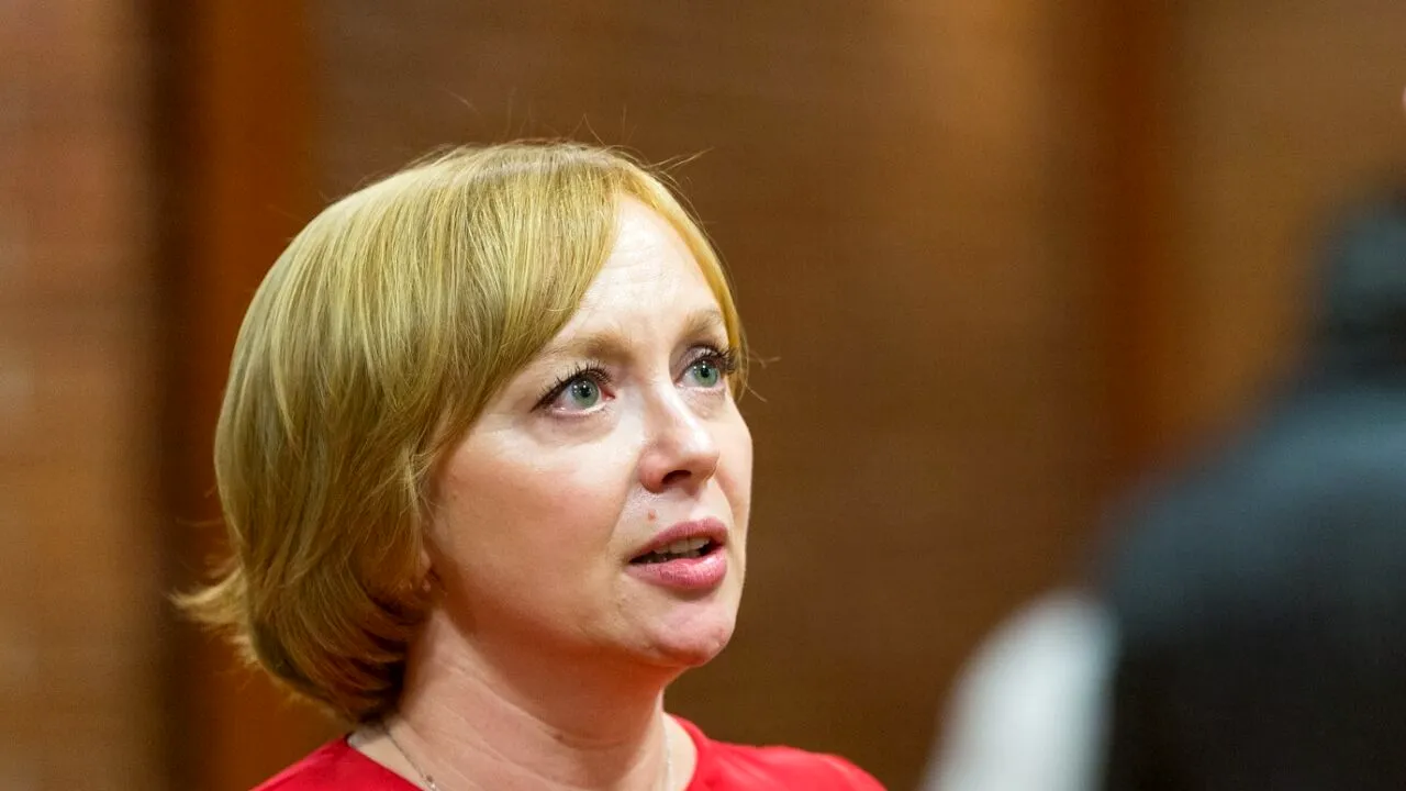 Emilia Șercan condamnă „acțiunea politică a USR” de verificare a tezei de doctorat a lui Lucian Bode