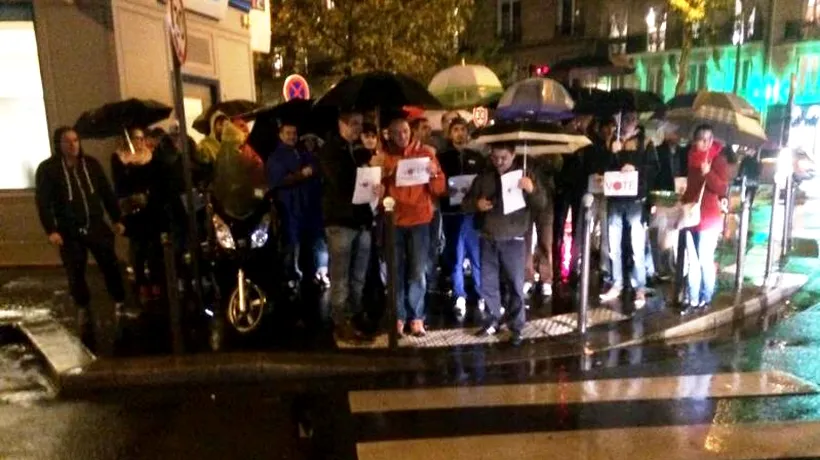 „În ploaie ne manifestăm, ca pe 16 să votăm! - Ce mesaj le-au transmis românii din Paris celor din țară care au „absentat nemotivat la vot