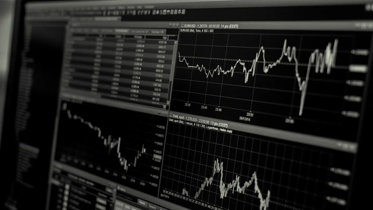 Cu cât a scăzut economia României în doar trei luni de zile. Pentru câte companii se va diminua cifra de afaceri în 2020 și pentru câte aceasta va crește