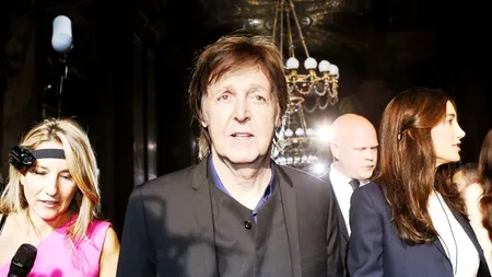 Paul McCartney a fost la un pas de moarte în timp ce se îndrepta spre casă