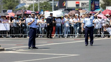 Piața VICTORIEI se pregătește de un nou MITING. Protestatarii spun că sunt plătiți sub limita de SUBZISTENȚĂ