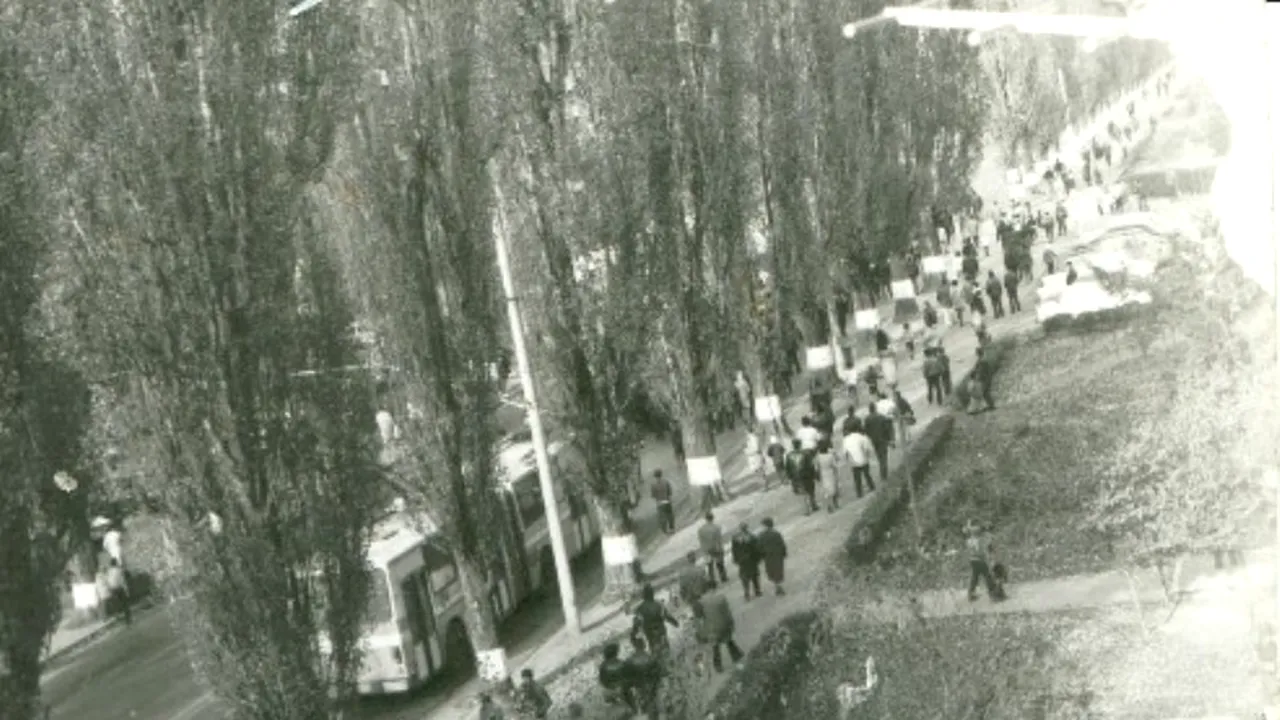25 de ani de la revolta anticomunistă de la Brașov. 