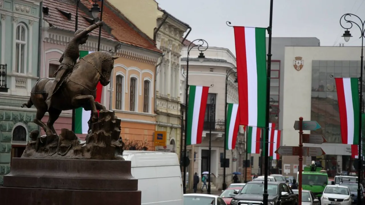 Maghiarii strâng bani pentru primarul amendat din Sfântu Gheorghe. Antal Arpad a comis-o în 15 martie
