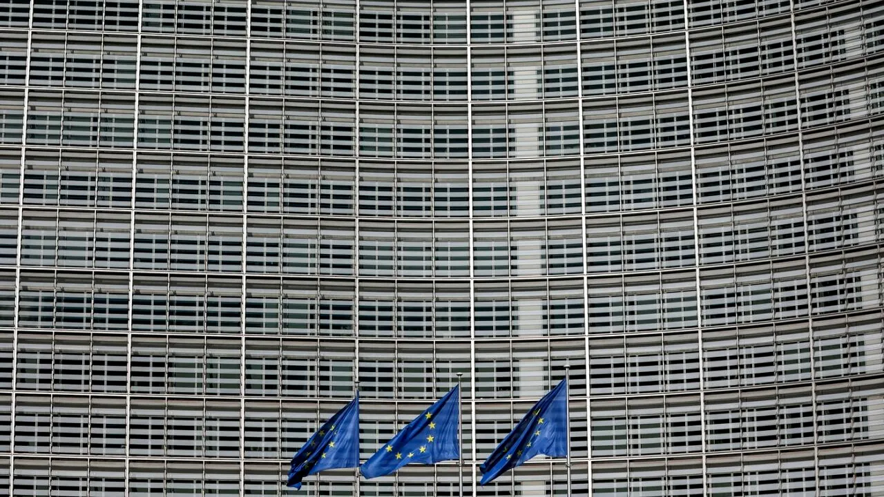 Uniunea Europeană ÎNCHIDE companii media pro-ruse /Moscova, acuzată că vrea destabilizarea vecinilor Ucrainei și a instituțiilor europene