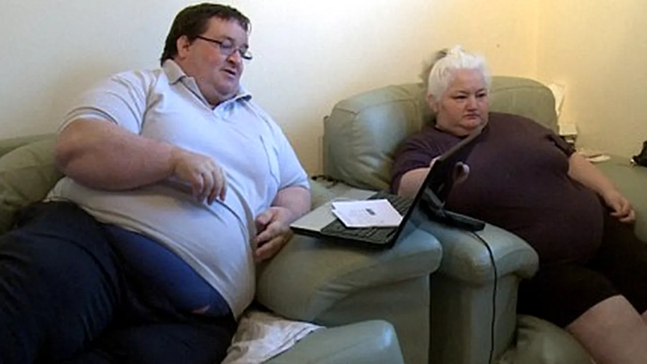 Doi britanici susțin că sunt „prea grași ca să muncească