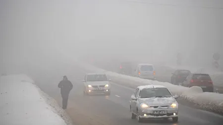 Cod galben de ceață în zece județe