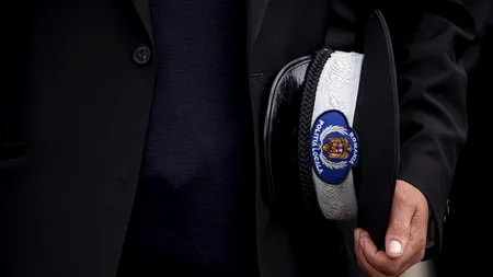 Polițistul care a furat sute de kilograme de aur SCAPĂ de dosar penal, dar riscă să plătească sute de mii de euro