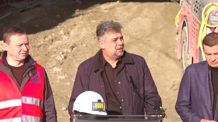 VIDEO | Marcel Ciolacu și Sorin Grindeanu, în inspecție pe șantierul autostrăzii Sibiu-Pitești, secțiunea 4 - Tigveni-Curtea de Argeș