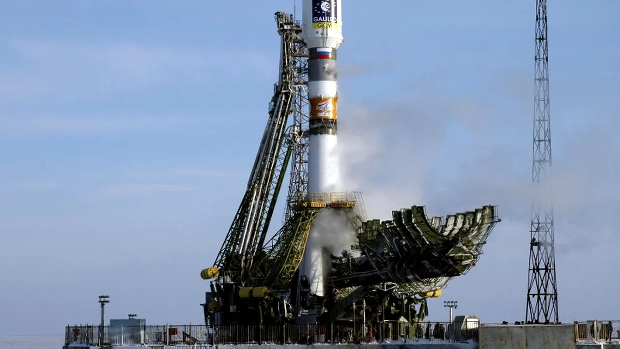 India a lansat cu succes cea mai mare rachetă din istoria ei spațială