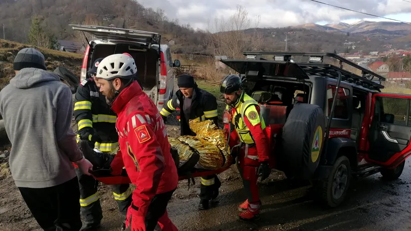 Descoperire șocantă în Prahova. Cadavrul unui bărbat, găsit într-o fântână